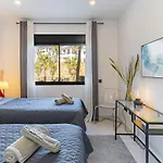 Apartman Luxury 3 Bed Ground Floor With Sea View