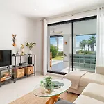 Apartman Luxury 3 Bed Ground Floor With Sea View *